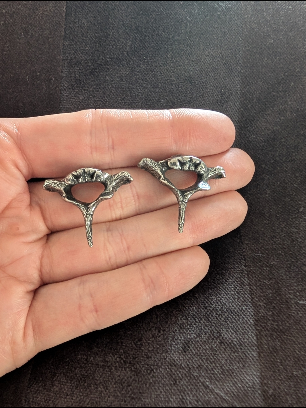 Martha Rotten Vertebrae Earrings - Picture 3 of 4